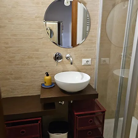 St. Peter's Apartment *